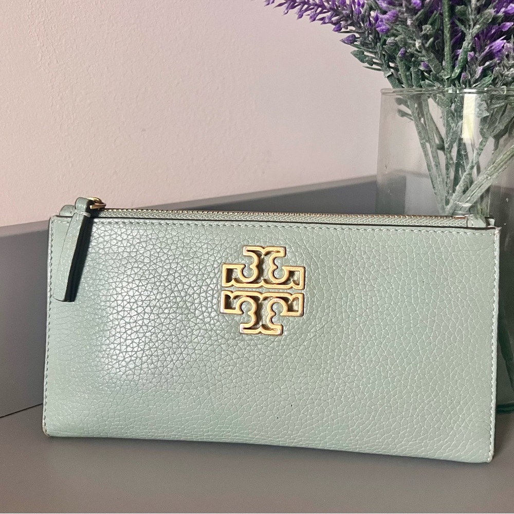 Tory Burch Green Leather Bi-fold Wallet